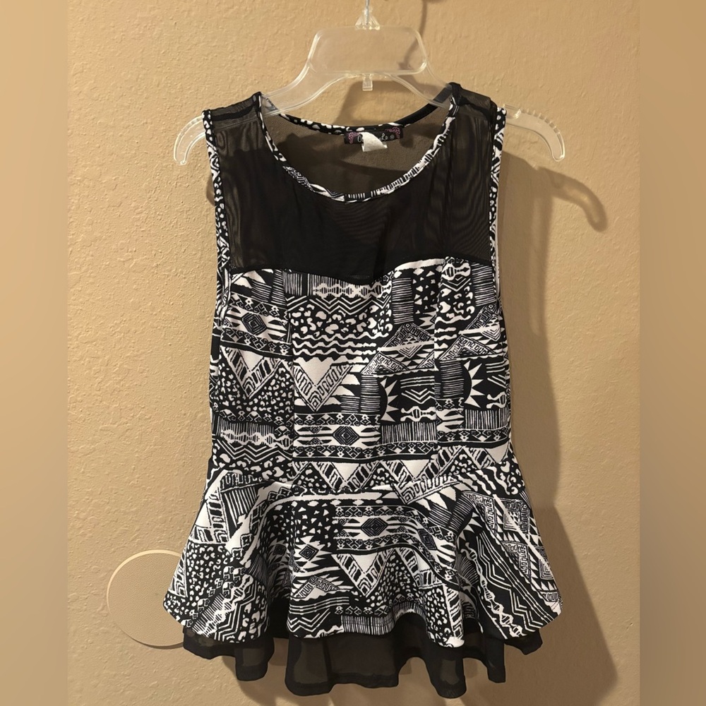 Ooh La La EUC Aztec Peplum Tank Top